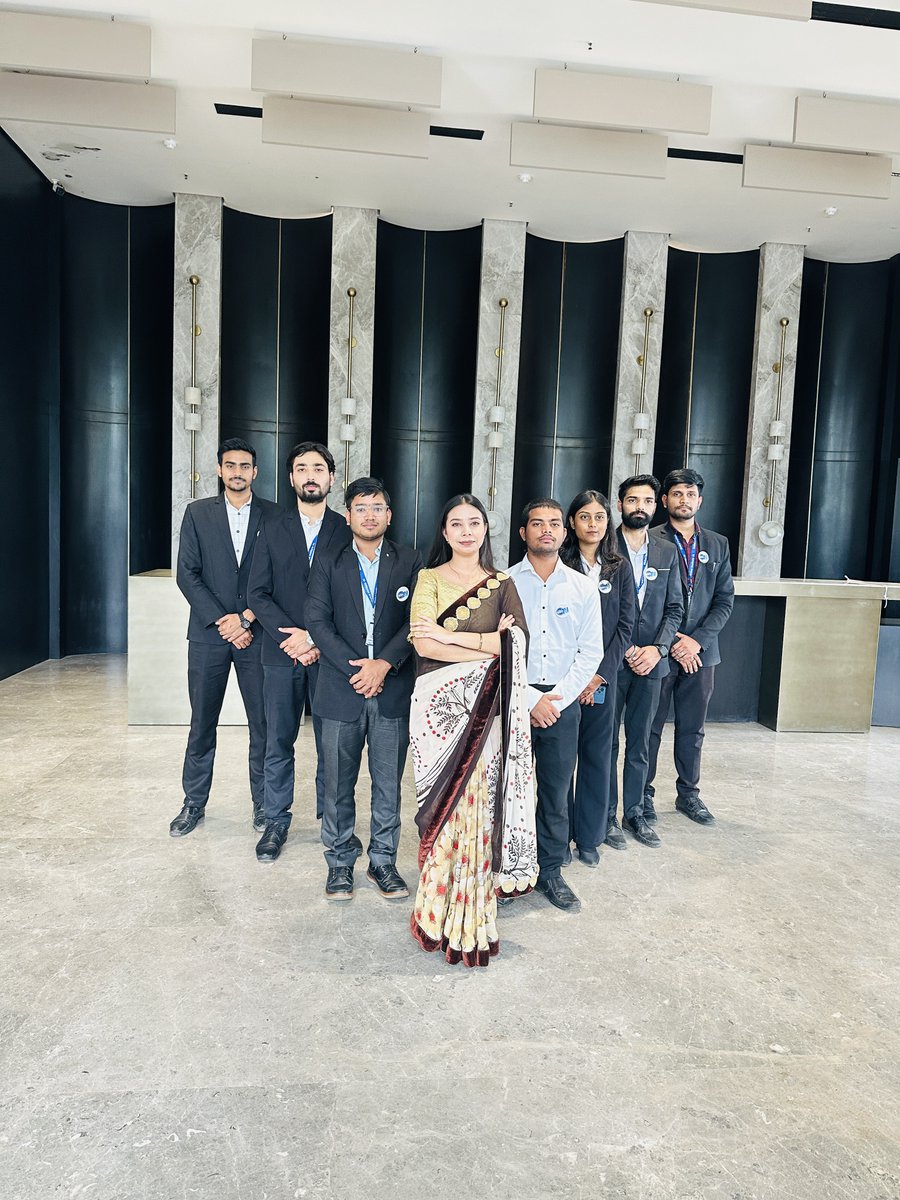 gicseh's tweet image. Celebrating the guiding lights of knowledge this #TeachersDay at Global Institute AI!
Your wisdom, patience, and dedication inspire us to learn, grow, and innovate every day. 🌟📚

#GlobalAI #GICSEH #TeachersDay2025 #GlobalInstituteAI #Gratitude #RespectForTeachers #Inspiration