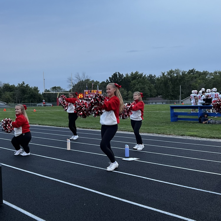 archie62237's tweet photo. The Archie Whirlwinds brought home a win tonight against the Appleton City Bulldogs! 🏈 A huge thank-you to the Bulldogs for teaming up with us in a Dash for Cash to support Eli Ferrell on his road to recovery. ❤️ #ArchieStrong #FN5GL #Sweepstakes Archie School District T-Mobile https://t.co/ZYKoSPg7pm
