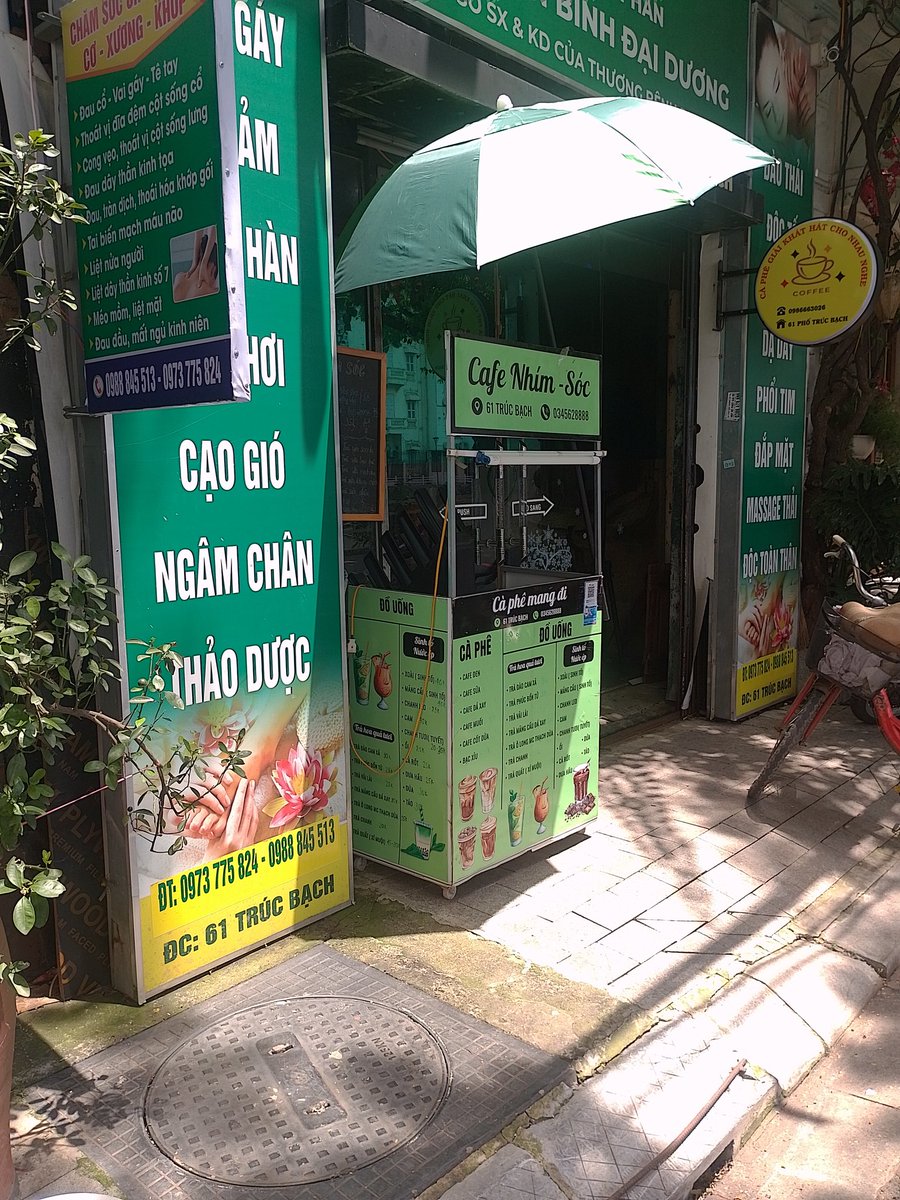 Bạn đang gặp vấn đề về cột sống? Thoát vị đĩa đệm?,đau lưng,mỏi vai gáy do ngồi nhiều ở văn phòng?
Đừng chần chờ gì mà ko tìm cho mình một nơi chăm sóc sức khoẻ cho bản thân.
Mình vẫn ở 61 Trúc Bạch chờ người hữu duyên.