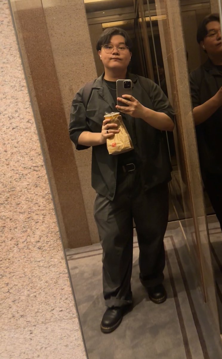 KoBee🐝🍯 tweet media