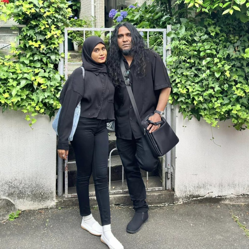 HKurusee's tweet photo. MP @IbrahimShujaau’s bestie and @LailaAhmeds’s drug lord husband Safa isn’t some average drug dealer. He destroyed an entire generation with his poison and he’s still doing it. Skyfall Restaurant’s every brick, every plate was bought with drug money. Public demands next gov to seize his assets under gang law.