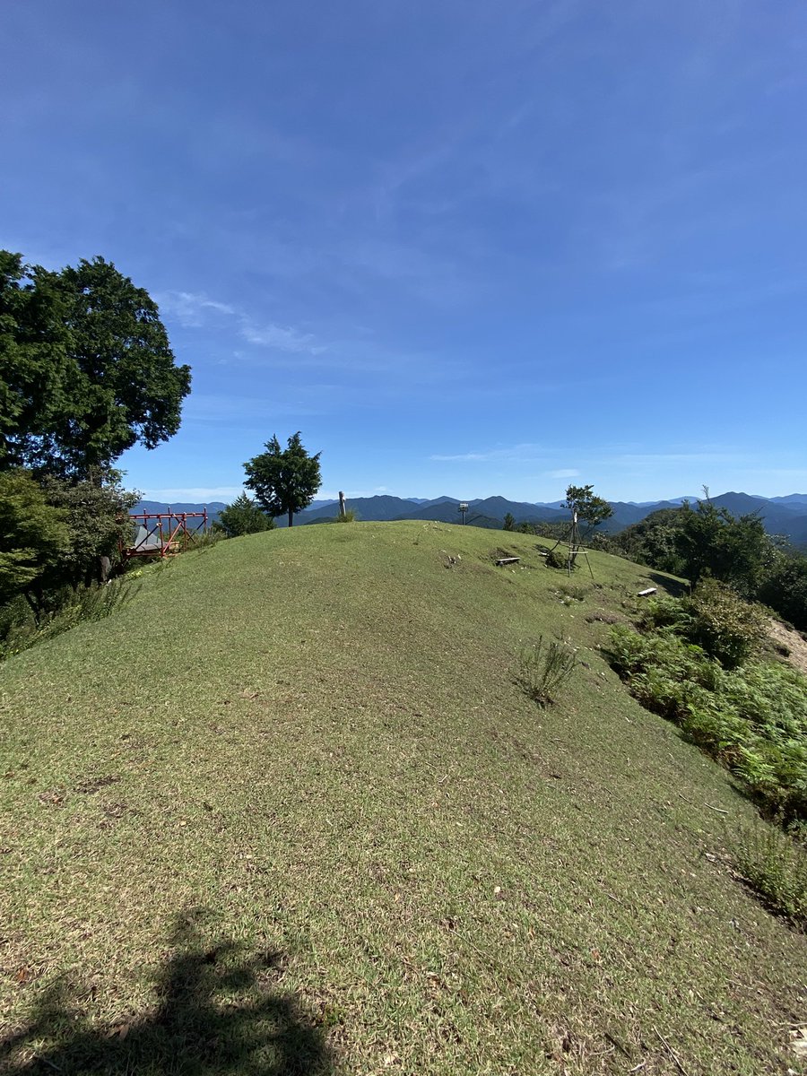 ShibukiTaki's tweet photo. 今日の真妻山
いつものとおり、景色最高
昨日の雨で、滝も見応えあり https://t.co/9l0vhaHDso