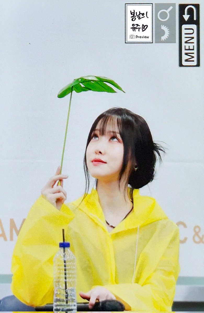250906 팬사인회 여자친구 유주(YUJU) 프리뷰1
오랜만이야.. 유나도 나도 모두 졸업하자 !!
<a href="/GFRDofficial/">여자친구 GFRIEND</a> <a href="/YUJU_atarea/">유주 (YUJU)</a> #YUJU #GFRIEND #유주 #ユジュ #여자친구 #PREVIEW