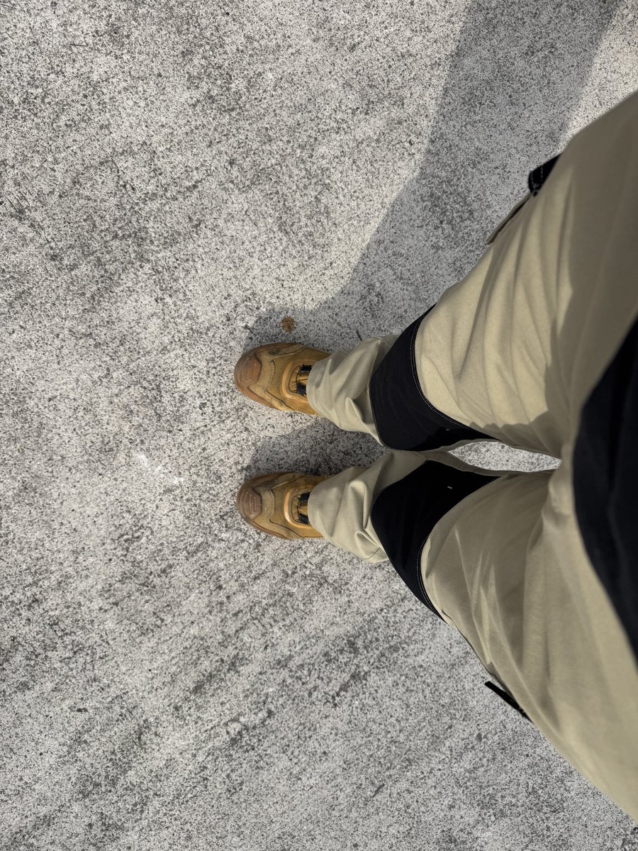 Lots of painting and waxing today so seems a perfect day for brand new light coloured trousers!