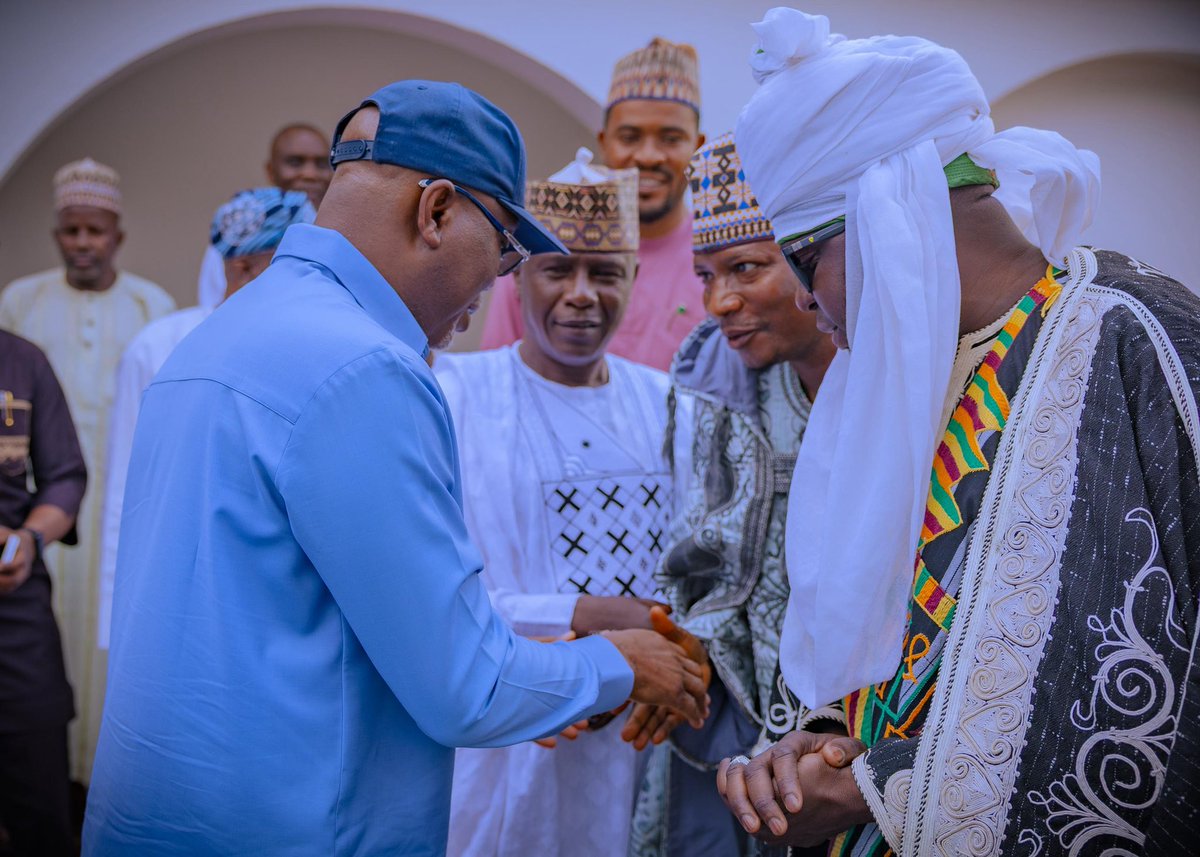 OndoStateOnline's tweet image. Gov. Lucky Aiyedatiwa met with Hausa community leaders &amp;amp; MACBAN reps in Akure, reaffirming govt’s commitment to security, unity &amp;amp; religious tolerance. He urged peaceful coexistence as stakeholders pledged stronger cooperation. #OndoState #Security #OndoisLucky #Ourease