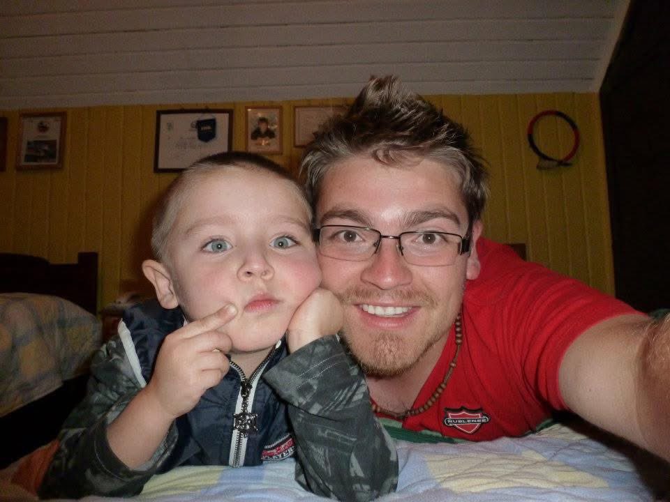 Foto del recuerdo con mi ahijado. Mi joako 🤗