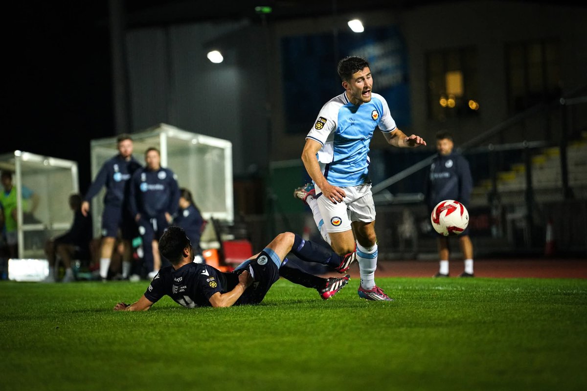 Sideline Snaps (@rhsidelinesnaps) on Twitter photo 