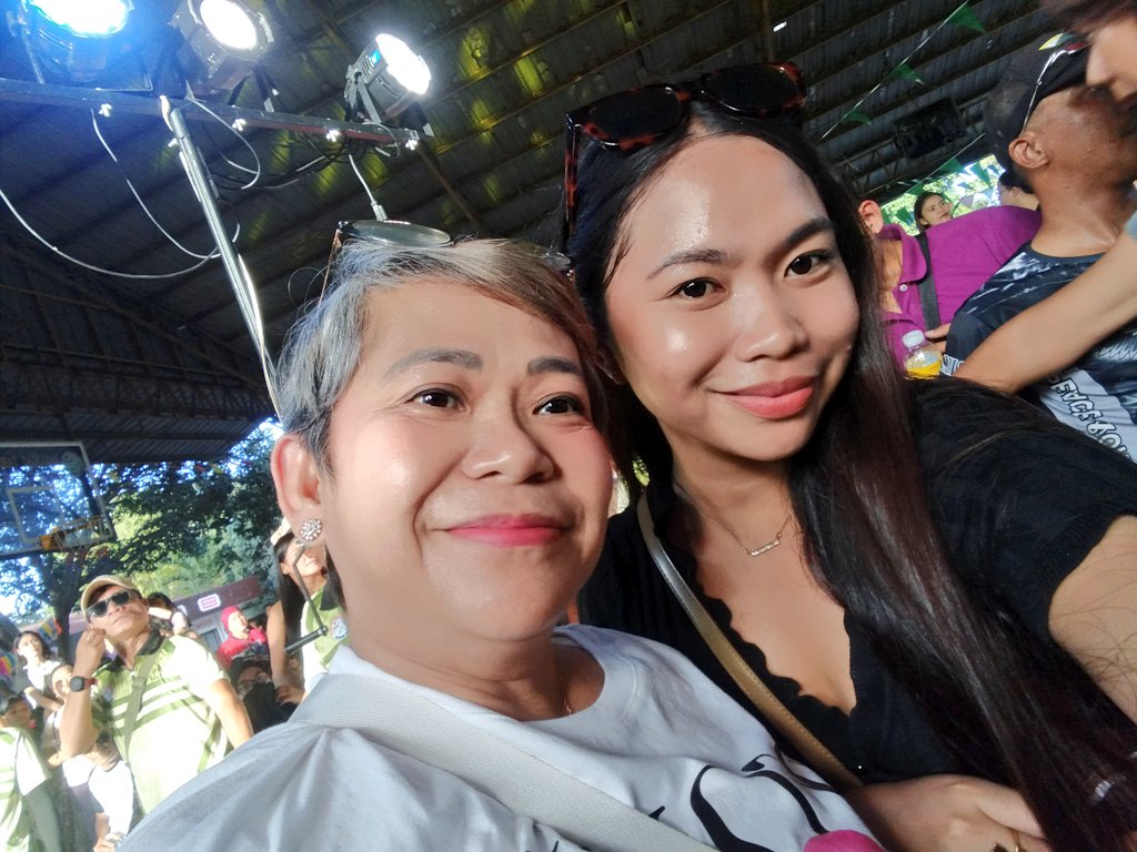 jnndyn's tweet photo. Nice meeting you mama Joy! 
         Thank youuuu for always being there for our palangga Kolette.  💗 https://t.co/zP0Aqwjs1l