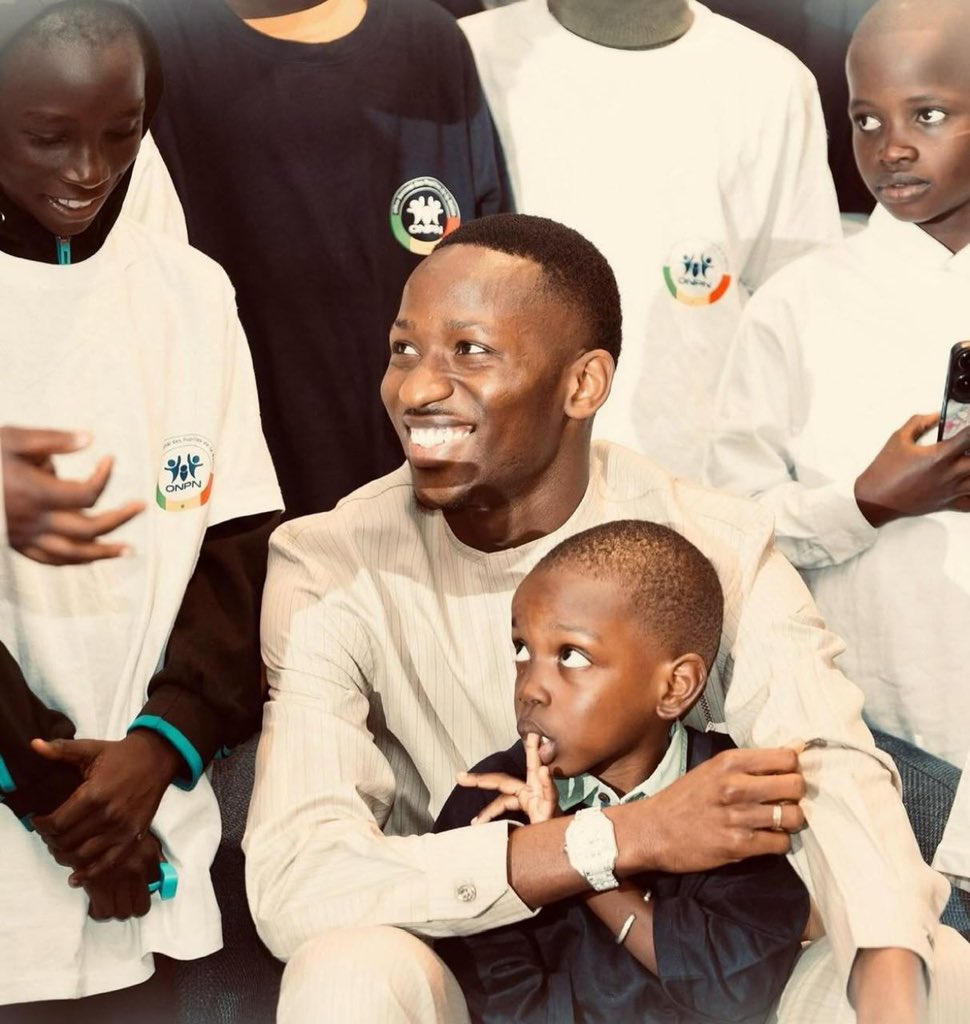 ‼️ Pape Matar Sarr a décidé de reverser ses primes de match du mois de septembre à l’Office national des pupilles de la Nation. <a href="/onpn_sn/">Office National des Pupilles de la Nation</a> . 

Il a choisi d’arrondir le montant à 5 millions de francs.