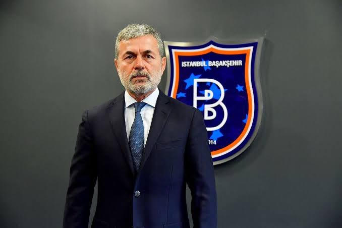 FenerPlus_'s tweet photo. 21-22 sezonuna Aykut Kocaman ile başlayan Başakşehir, ilk 8 haftada 6 mağlubiyet 2 galibiyet alarak küme düşme hattına gerilemişti.

Bu sonuçların ardından Aykut Kocaman ile yollar ayrılmıştı.

Aykut Kocaman, bu tarihten beri kulüp çalıştırmıyor. https://t.co/q9Ar572DIM