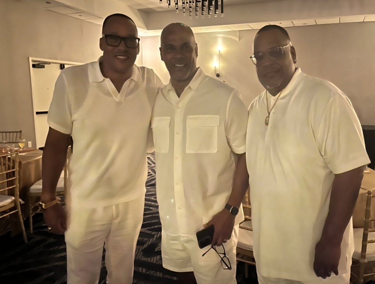 Kenneth Magee tweet media