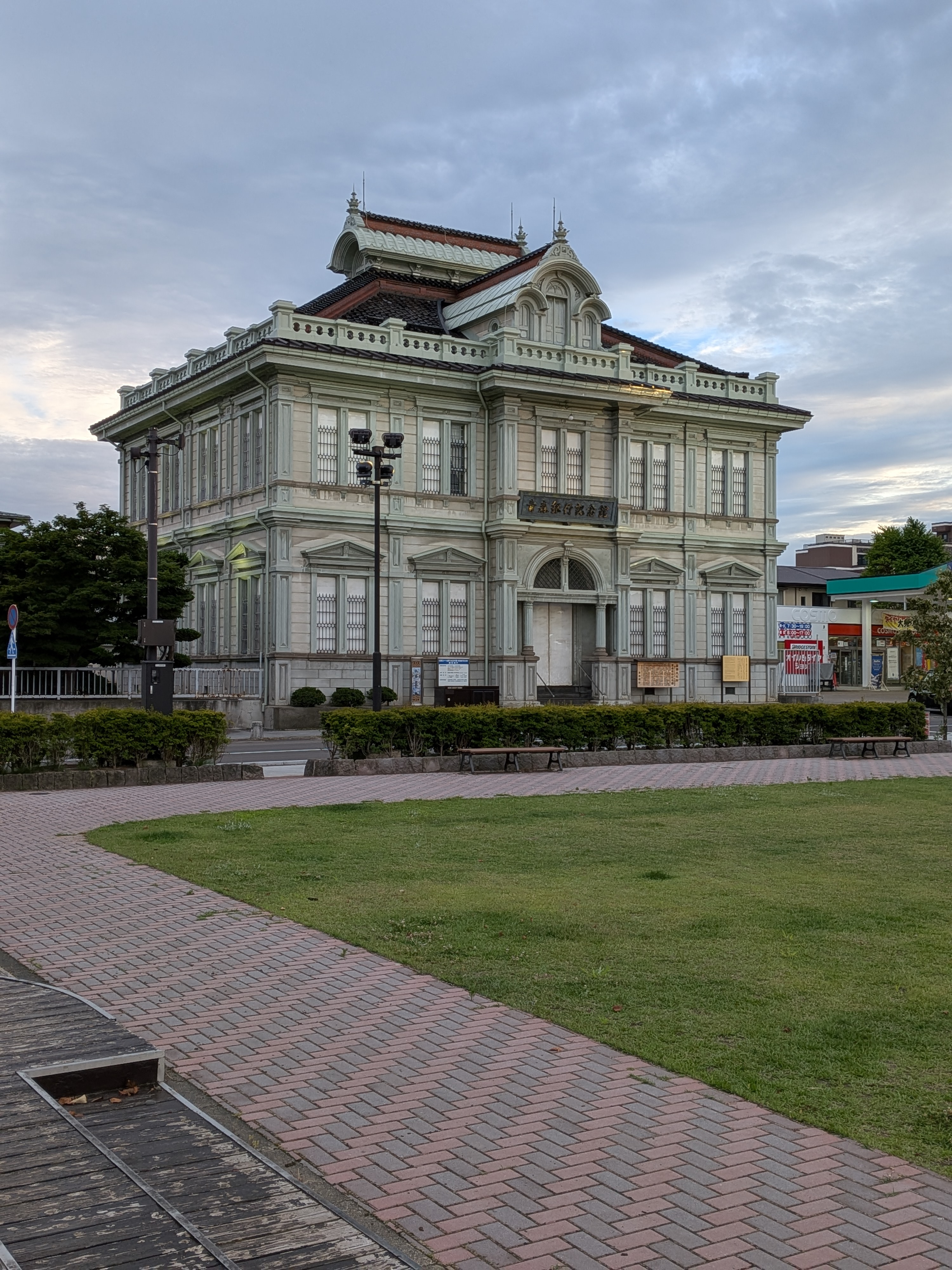 60年代の前衛,藤沢晴「疵ついた空間」約100号,板に石膏など,唯一無二の造形美 60年代の前衛,藤沢晴「疵ついた空間」約100号,板に石膏など,唯一