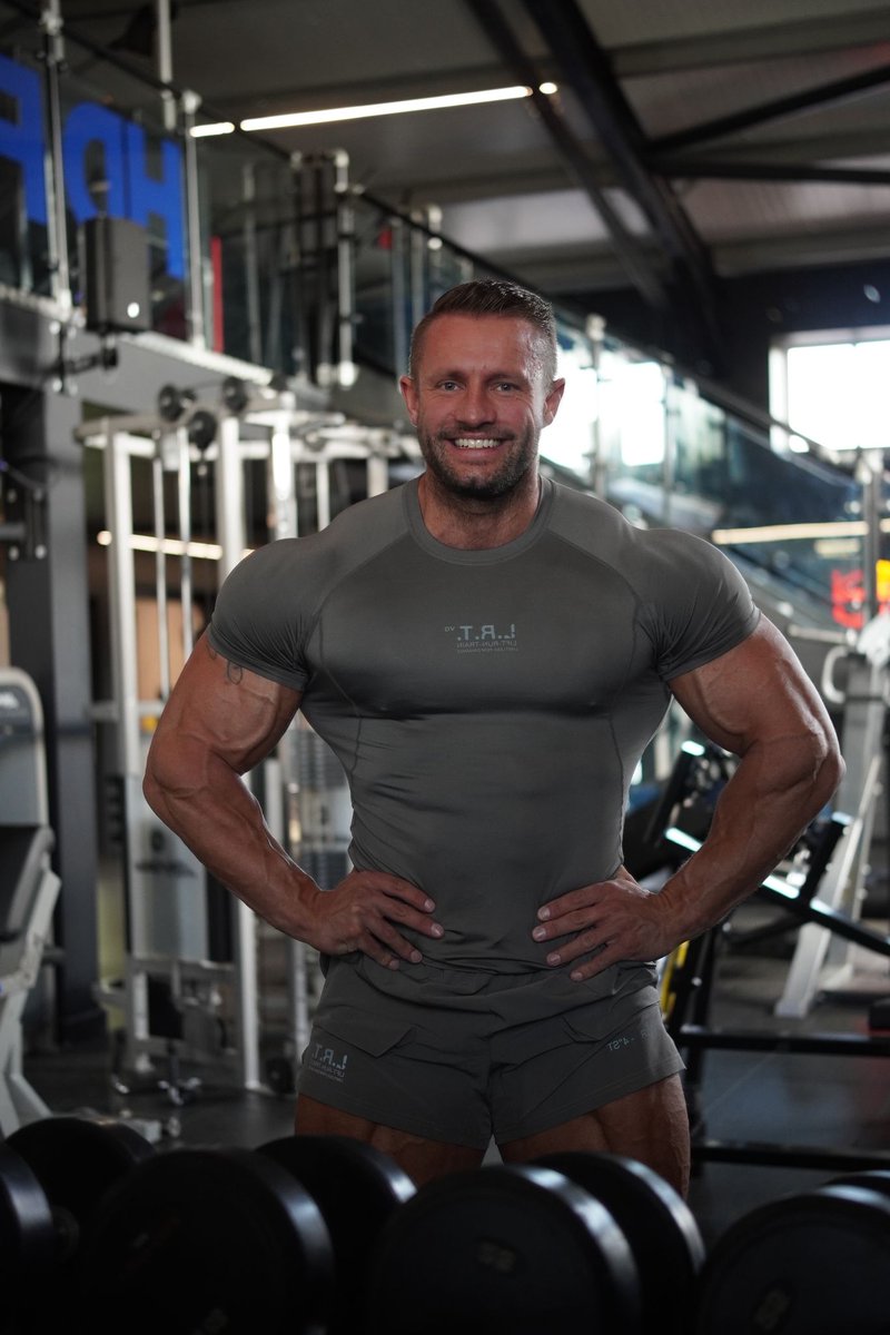 guycharding's tweet image. Who's getting ready to train hard at the gym today?

Train with me: beacons.ai/guycharding