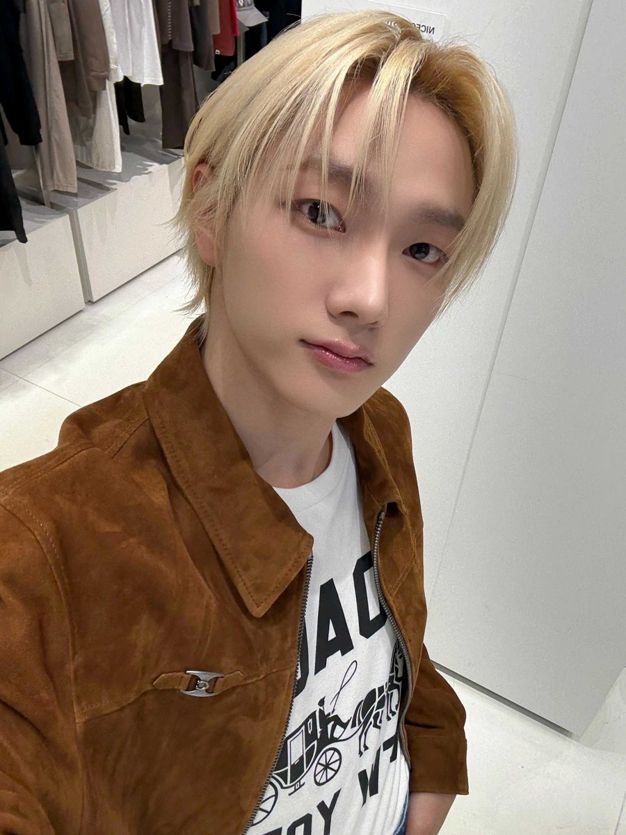 boynextdoorina's tweet photo. [WEVERSE] 250906 — #SUNGHO 

✨

#BOYNEXTDOOR #보이넥스트도어 https://t.co/Cb1IsgFmeO