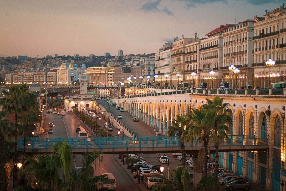 Algiers in Algeria 🇩🇿 - YES, this is Africa!