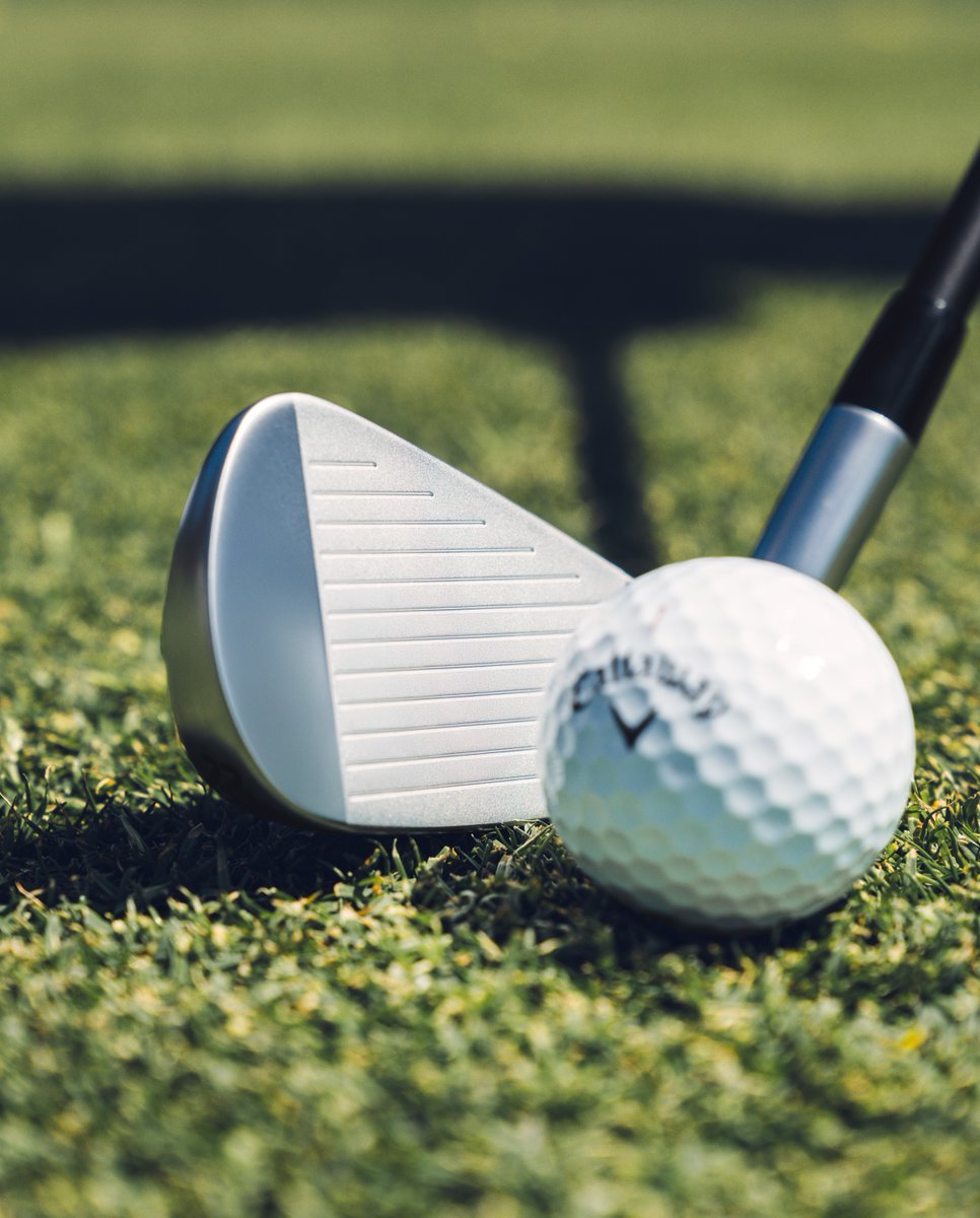 drummondgolf's tweet image. Introducing the Callaway Apex UT 🤩

Featuring flexicore technology, Ai face design, and a sleek iron profile, this is the iron that redefines your swing.

Want to perfect your swing? Find it in-store and online early-November.

#CallawayGolf #ApexUT #GolfGear