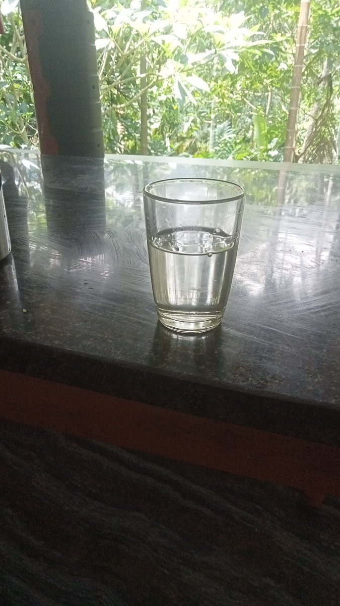 VijeshChandran7's tweet photo. ഓണത്തിന് നാടൻ അടി 🥺🥰 ന്തായാലും തേപ്പ് കിട്ടി... ഇതേലും നടക്കട്ടെ... #HappyOnam2025 https://t.co/pwApKy9zvh