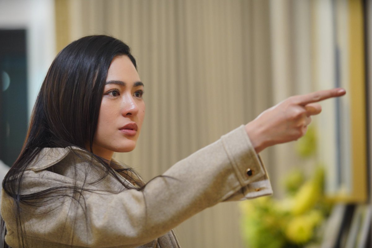 เอาจริงซีนอารมณ์นี้หลิงเล่นดีมาก แบบดูโกรธโมโห ไอร่าเป็นโลกทั้งใบของเค้าอะ เลยอาจจะดูขาดสตินิดนึงตอนได้ยินเสียงน้องร้องเหมือนเจ็บ 😭

LINGORM ONLY YOU EP8
#เพียงเธอEP8