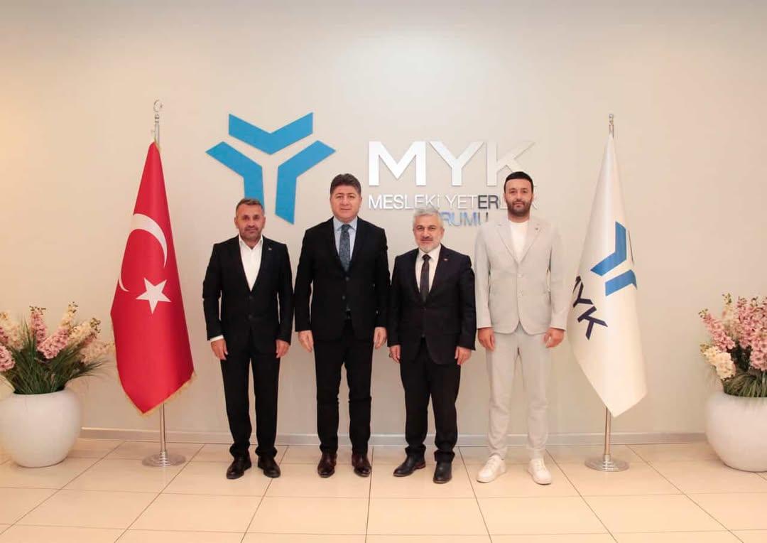 Ankara Ticaret Odası Genel Sekreter Yardımcısı ve Zabıta Teşkilatı Federasyonu Genel Başkanı Sn. Abdurrahman KARABUDAK, Mesleki Yeterlilik Kurumu Başkanımız Sn. Aşkın TÖREN’i ziyaret etti.
 
Ziyaret kapsamında Kurumlarımız arası iş birlikleri değerlendirildi.
 
Detaylı bilgi için