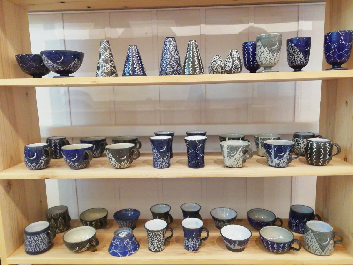 R0CoeTUsNKVr3g2's tweet photo. もえぎBASE、益子町城内坂店にて展示販売中。
ご覧いただけると嬉しいです。
#もえぎ
#BASE
#base
#益子町
#城内坂店
#展示販売
#益子焼
#陶芸 https://t.co/GHyVwInUlx