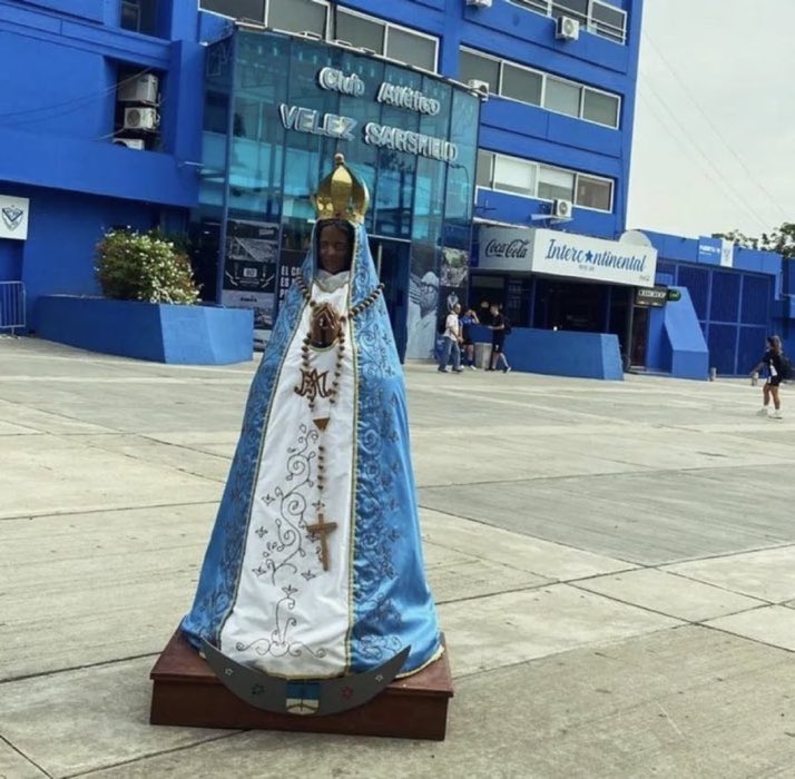 HOY.
                    🕯      🕯
           🕯                         🕯
                  Que Velez  
       🕯                                 🕯 
                      Gane
           🕯                          🕯
                    🕯      🕯

TE LO SUPLICO POR FAVOR.