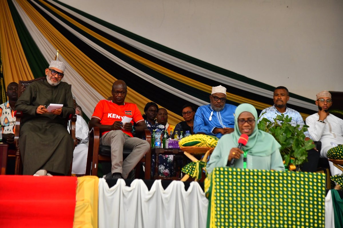 Tum001Ke's tweet image. making TUM one of only 13 universities in Kenya chartered to offer medicine.

Read the full story:

tum.ac.ke/news/read?id=T…

#technicaluniversityofmombasa #tumisrising #schoolofmedicine #healthsciences #launch #history #milestone