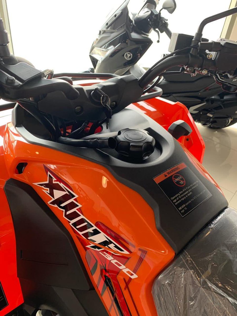 Loncin XWOLF 300 ATV @ Kshs. 1,090,000.00  🪀+254 731 402954 | +254 783 402954 
WhatsApp 👉🏾 bit.ly/gsmotorworld 
Telegram   👉🏿 t.me/TNuggets

#loncin #loncinxwolfkenya #atv #offroad #quadbikekenya #utv #raptor #yamaha #canam #honda #polariskenya #motocrosskenya