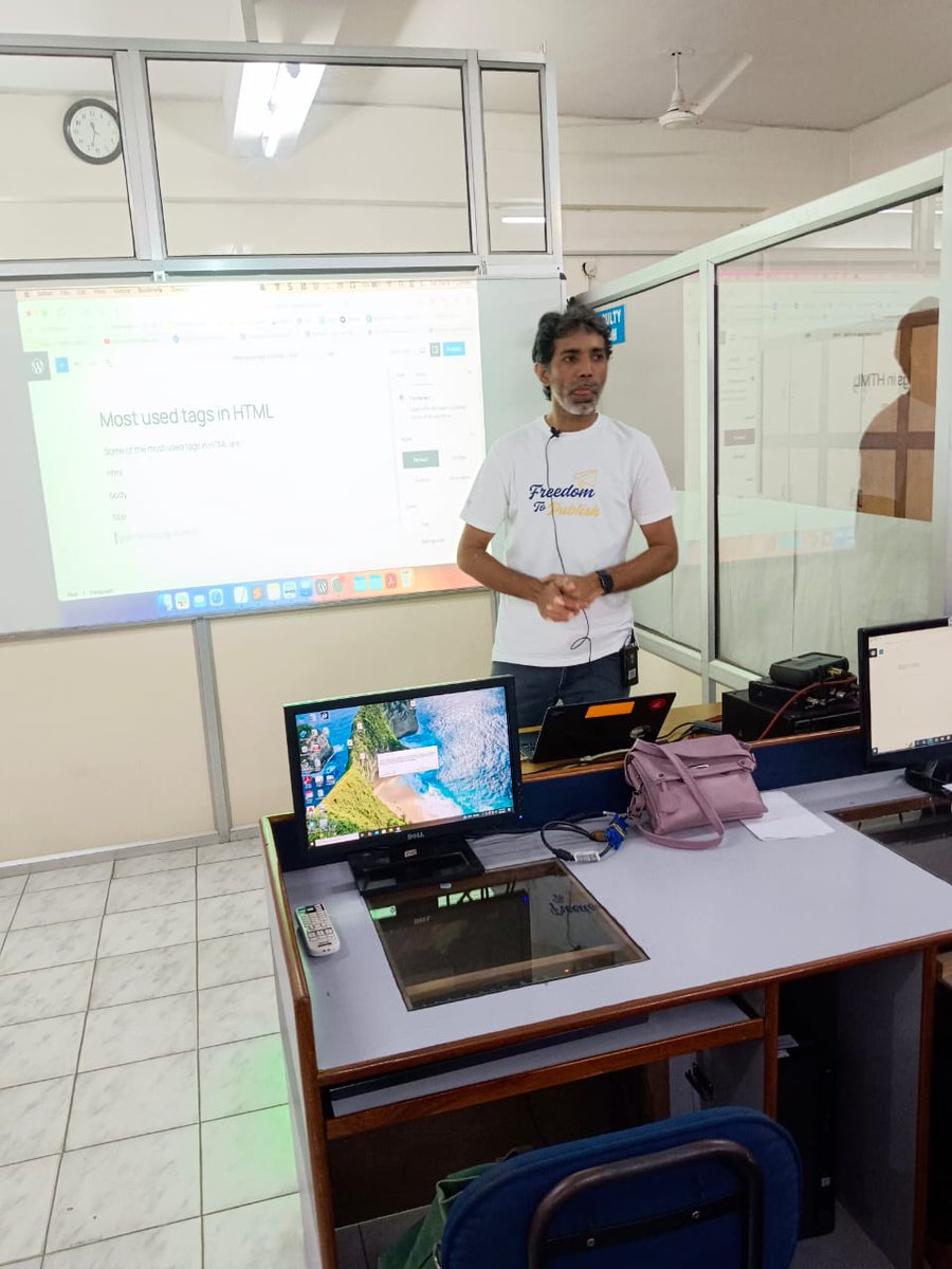 wordpressjaipur's tweet photo. We truly appreciate Mohammad Shoeb for taking time to share experiences and knowledge, making WordPress Campus Connect Jaipur a memorable and impactful event 🌟

#WordPressCampusConnect #WPCommunity #WPJaipur #WordPress https://t.co/XOwl8nM2Bb