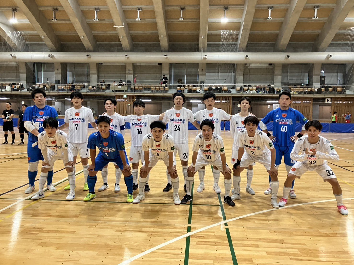 世田谷フットサルクラブ　練習着 GFvRM7RaUAAkcK0.jpg