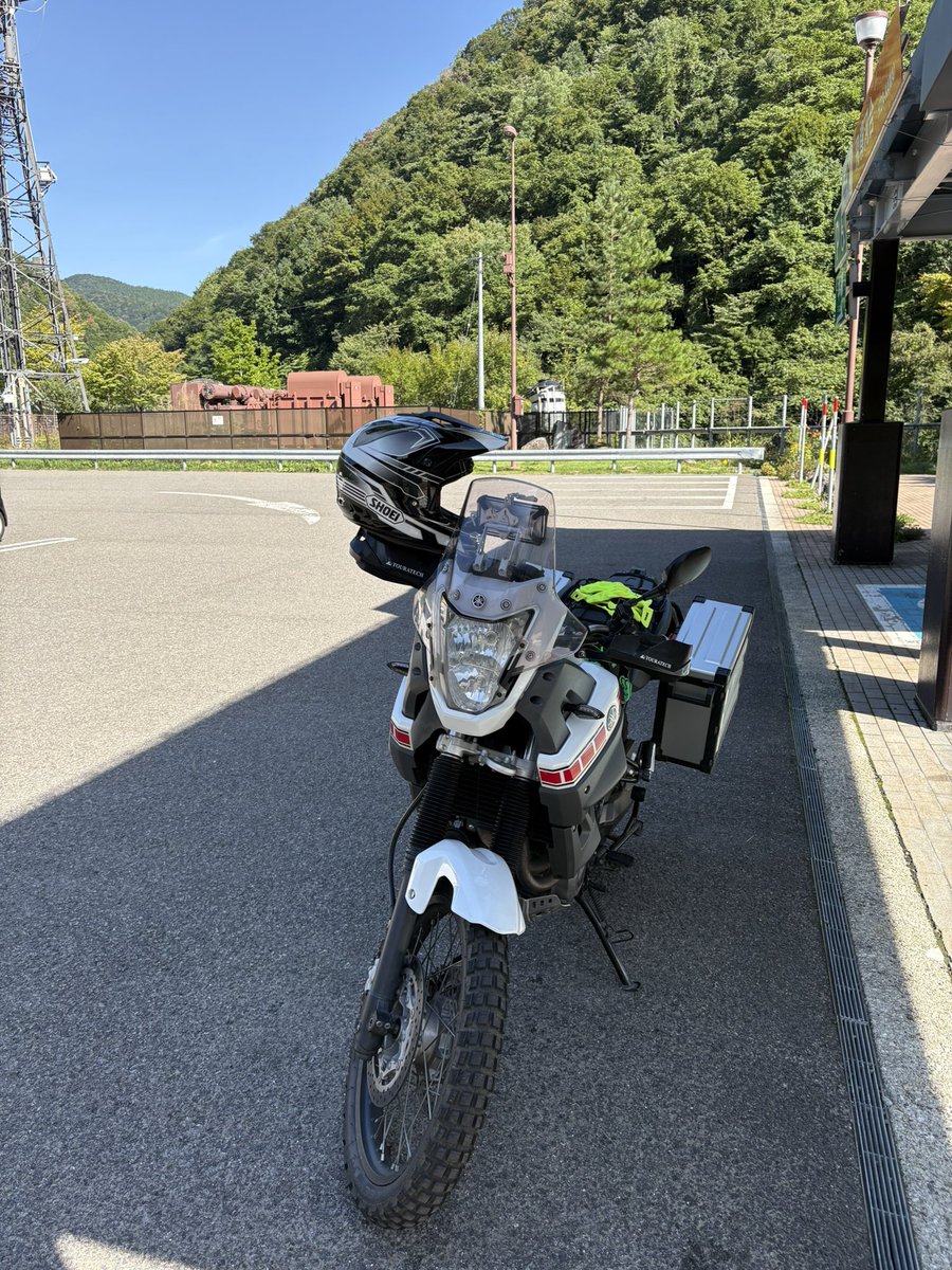 m_skyscraper's tweet photo. 一泊二日の小旅行へ
#XT660Z
#tenere https://t.co/8CHwOsG2Fp