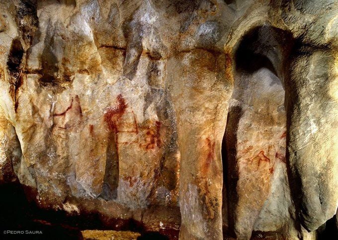 <a href="/rosaarnizmateos/">Rosa Arniz-Mateos</a> <a href="/GuilleCasocobos/">Guillermo Caso Cobos</a> <a href="/annepalmas11/">Ariane Palmas</a> <a href="/Hilda90804802/">Hilda</a> <a href="/marinaglez15/">Marina Moreno</a> <a href="/mirimell678/">Miriam</a> <a href="/GonzaloArandaJz/">Gonzalo Aranda Jiménez</a> <a href="/sarasetin/">Sara</a> <a href="/AVALEMeducacion/">AVALEM</a> <a href="/luisparrado_rd/">Luis Parrado</a> <a href="/AnaMezquida1/">Ana Mezquida</a> <a href="/LadyMagnetite/">Lady Magnetite</a> <a href="/ConservaY/">Restaura_y_conserva</a> Curso "online" tutorizado
La arqueología y la paleoantropología a través de los grandes descubrimientos 2ªbuff.ly/3YlfcfP
Guía  bit.ly/3yjZcjN
Acreditado educación

<a href="/PalaeolithicL/">Palaeolithic Lesbos</a> <a href="/ojosantecessor/">Los Ojos de Antecessor</a> <a href="/MosaicosArq/">El arte del mosaico romano 🏺⛏</a> <a href="/HistoriayArte3/">Historia y Arte</a> <a href="/CEHVAL/">CEHVAL</a> <a href="/soniarm001/">Sonia_rm</a> <a href="/SoniaDiazNv/">Sonia Díaz-Navarro</a>