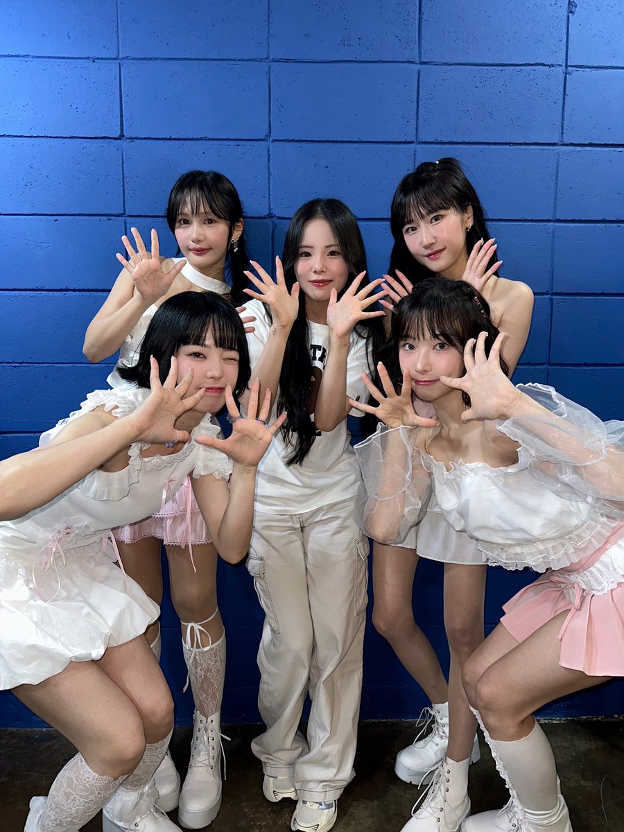 아르비 화이팅 !! >_< 😍

@n0h_111 @c_e1020