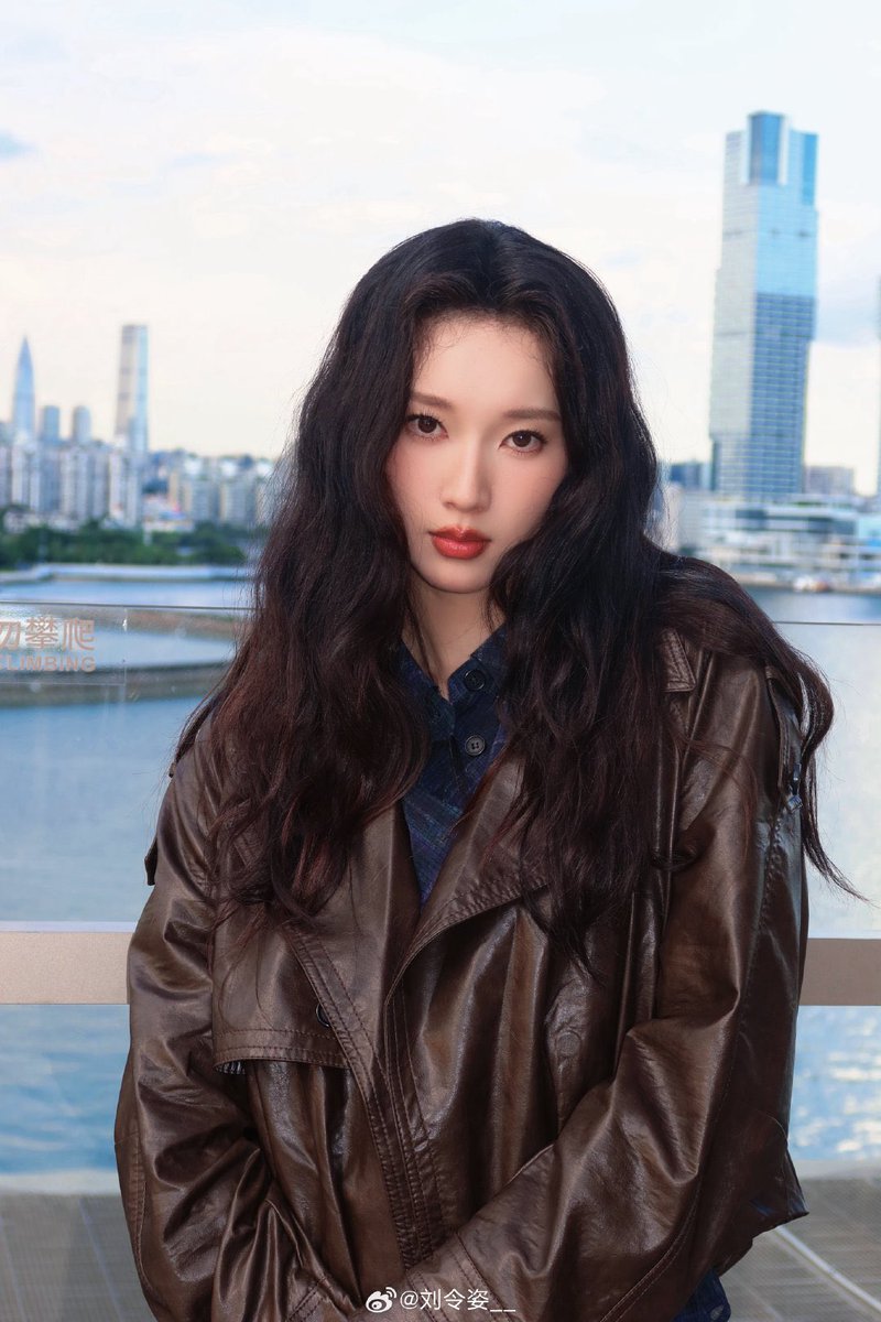 lingzi pics tweet media