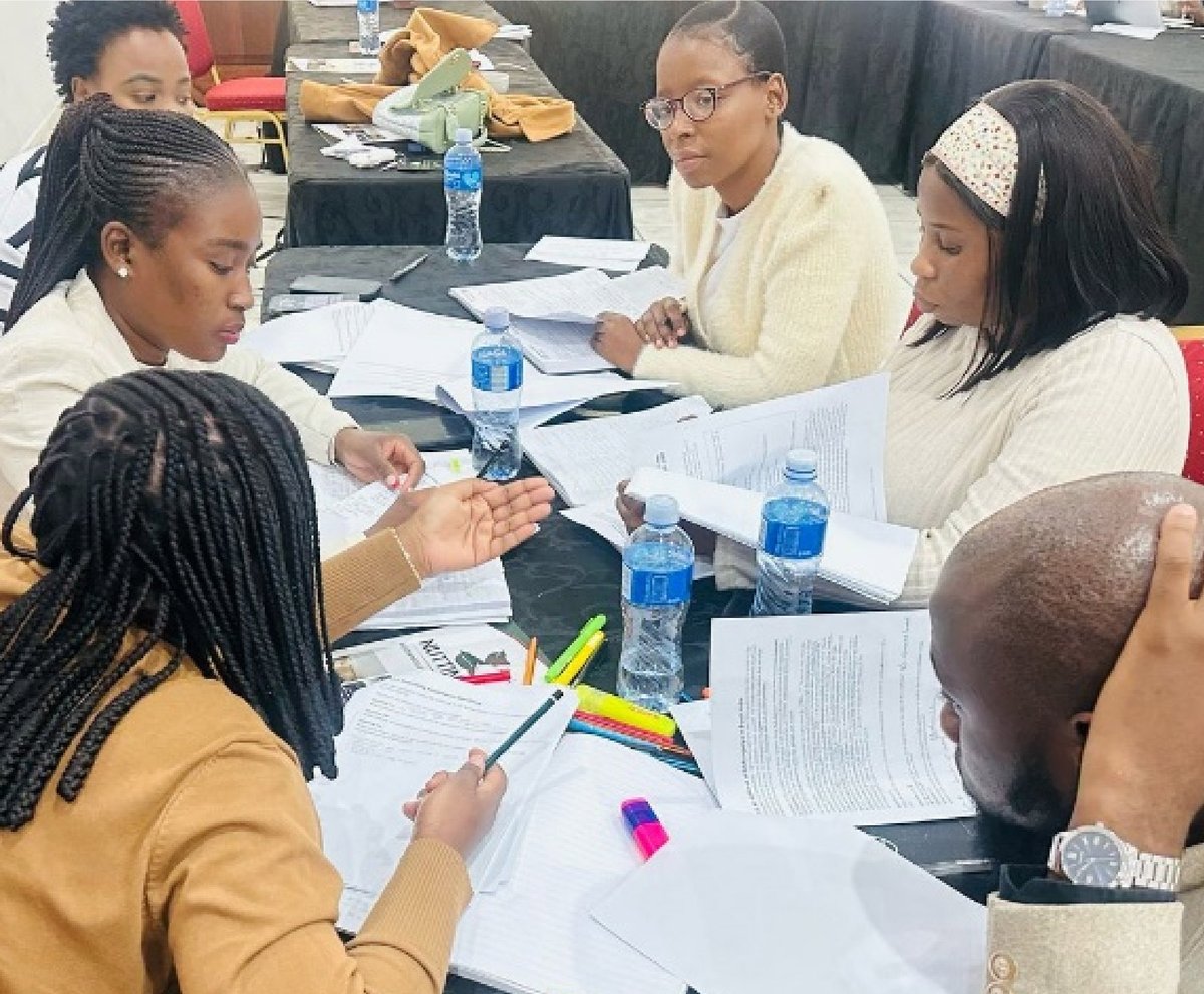 As countries’ health systems face increasingly complex threats, training workers in field epidemiology is even more important. The globally recognised Field Epidemiology Training Program (FETP) builds a cohort of skilled field epidemiologists.  

#WorldFieldEpidemiologyDay