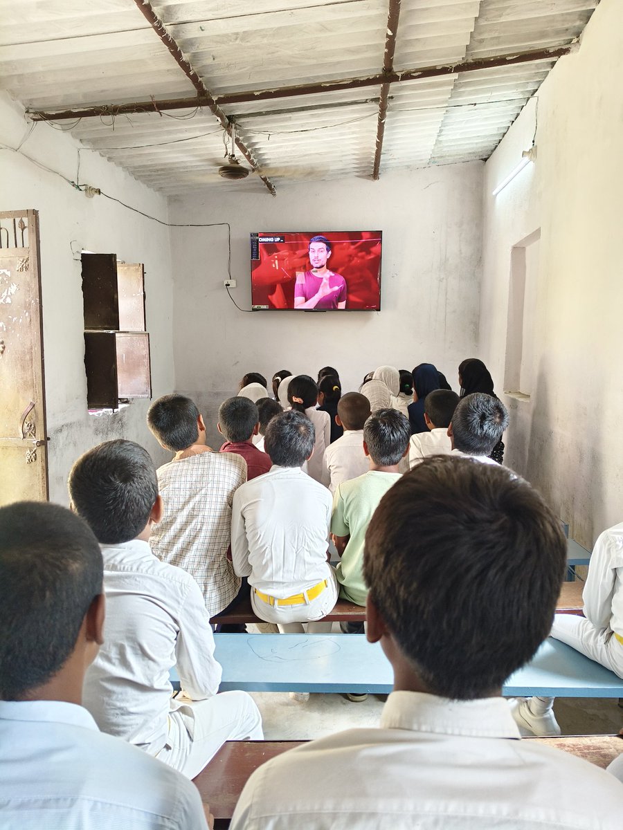 RazaAnw05663694's tweet image. Just shared your insightful video with my students in class today, Your content has sparked meaningful discussions and critical thinking. Thank you for inspiring the next generation with your knowledge and perspective! #Dhruv_Rathee #LearningWithPurpose #InspiringMinds