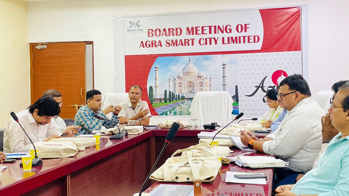 CSEINDIA's tweet image. On September 4, 2025, the Agra Municipal Corporation (@AgraNagarNigam) convened the Second Stakeholder Consultation Meeting to shape a City-Level Action Plan for Safe Reuse of Treated Water, under the mandate of the National Mission for Clean Ganga (NMCG).

CSE will be providing…