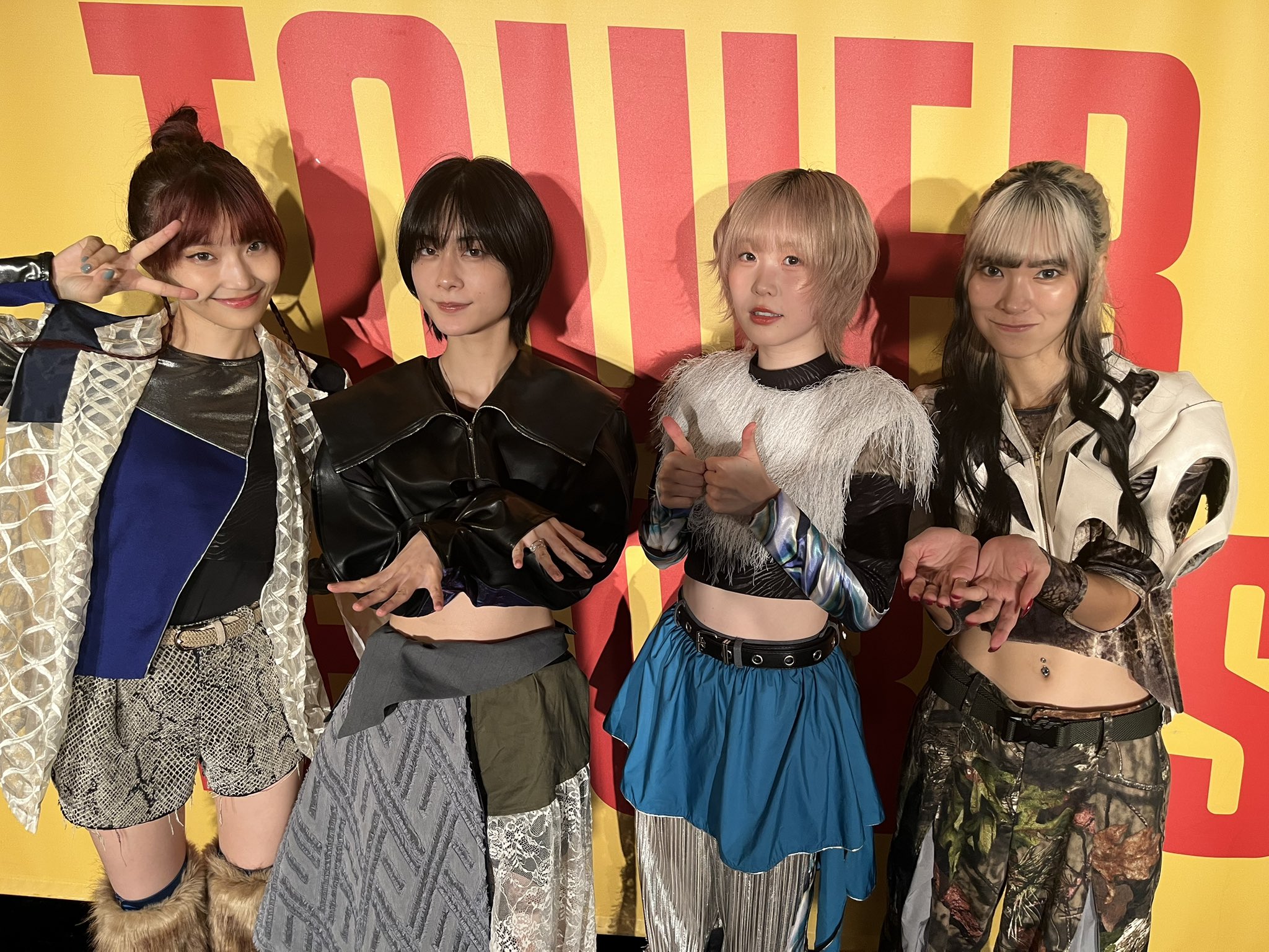 FAKE?/\"LIVE TOUR?FINAL at SHIBUYA-AX\"/出… Fake? – Live Tour ? Final at Shibuya-AX – DVD (NTSC, Stereo