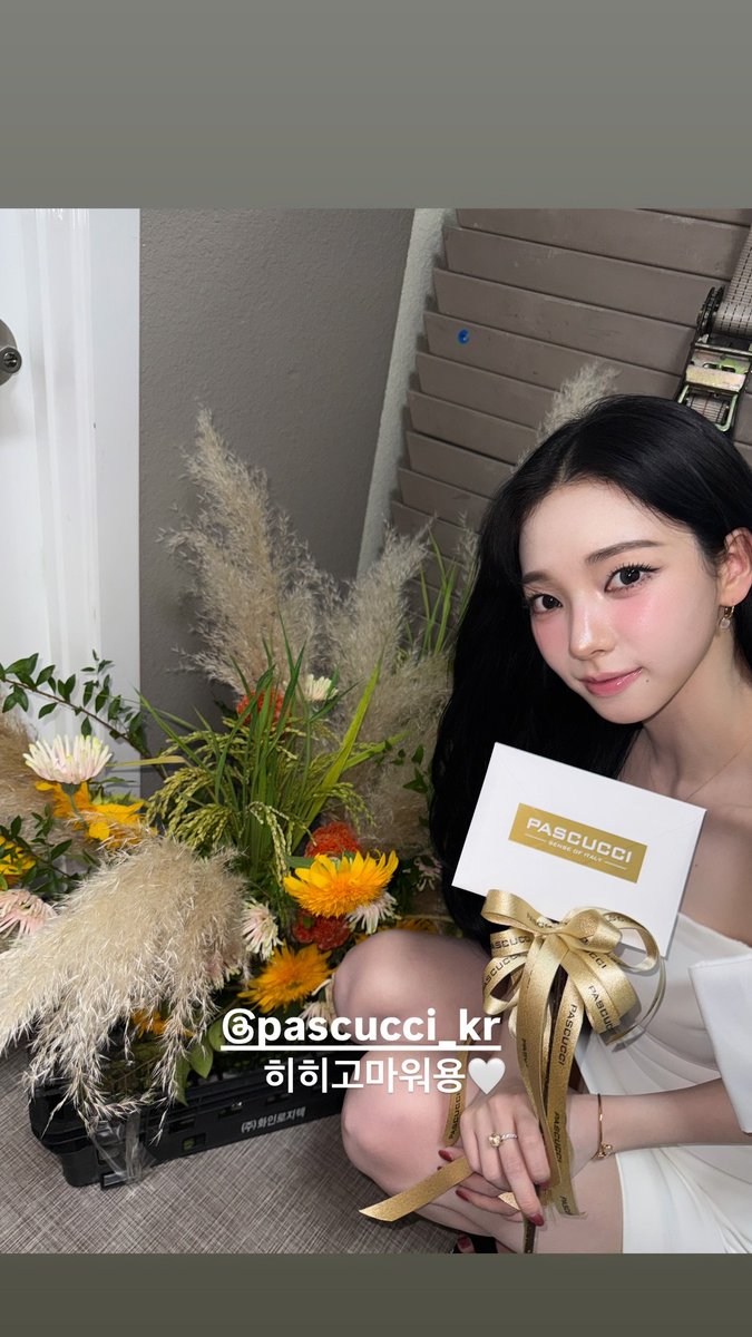 selfolssi ♤ tweet media