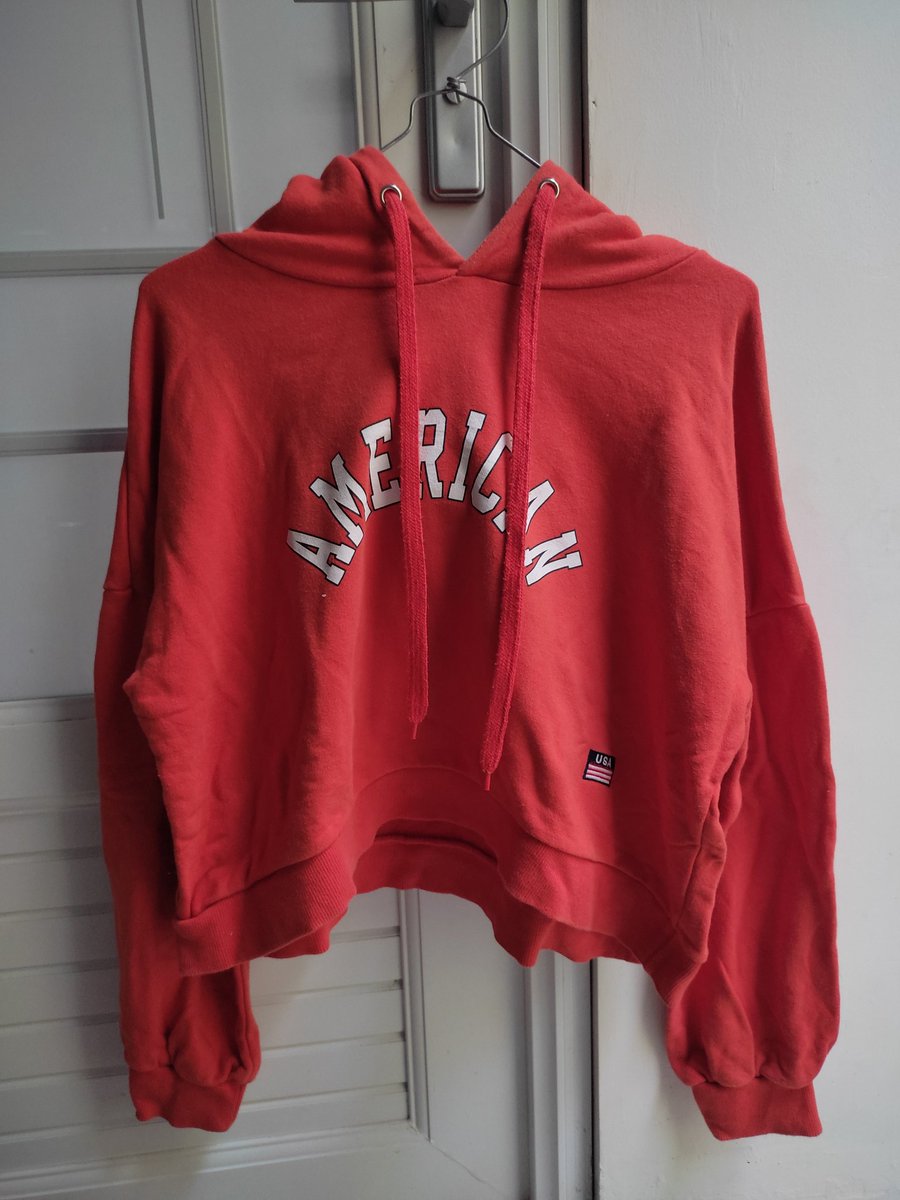 ulfa063's tweet photo. @summeriell Murce ajaaa
1 : 50k  brand forever21
2 : 35k bahan enak
3 : 35k aja ini rajut wol gitu ya harus pake daleman biar gak gatel
4 : 50k warna jingga tebel
Bisa nego &amp; oren lesgoooo https://t.co/gaBwhq0oV9