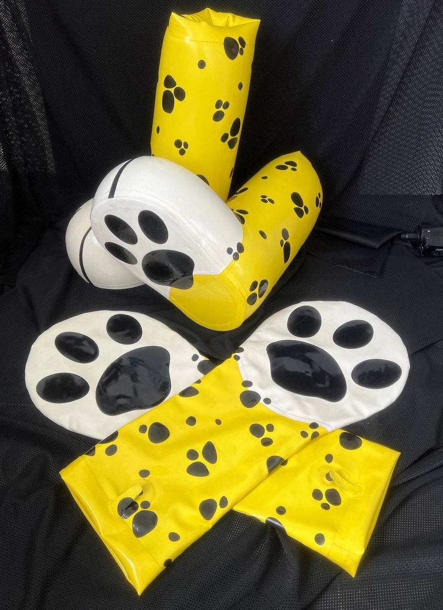 Rubber Paws tweet media