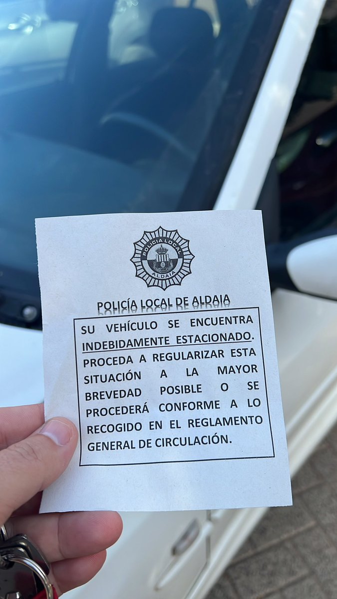 Pregunto a mi alcalde , <a href="/GuillermoLujan_/">Guillermo Luján - Alcalde d'Aldaia</a> ; aún quedan bastantes garajes no operativos tras la #DANA , ¿dónde aparcamos cuando llegamos de trabajar? En serio es necesario esto? Ya nos cobraron el IVTM mientras nuestros coches estaban destrozados y ahora esto? 
#EstoTambienEsDANA