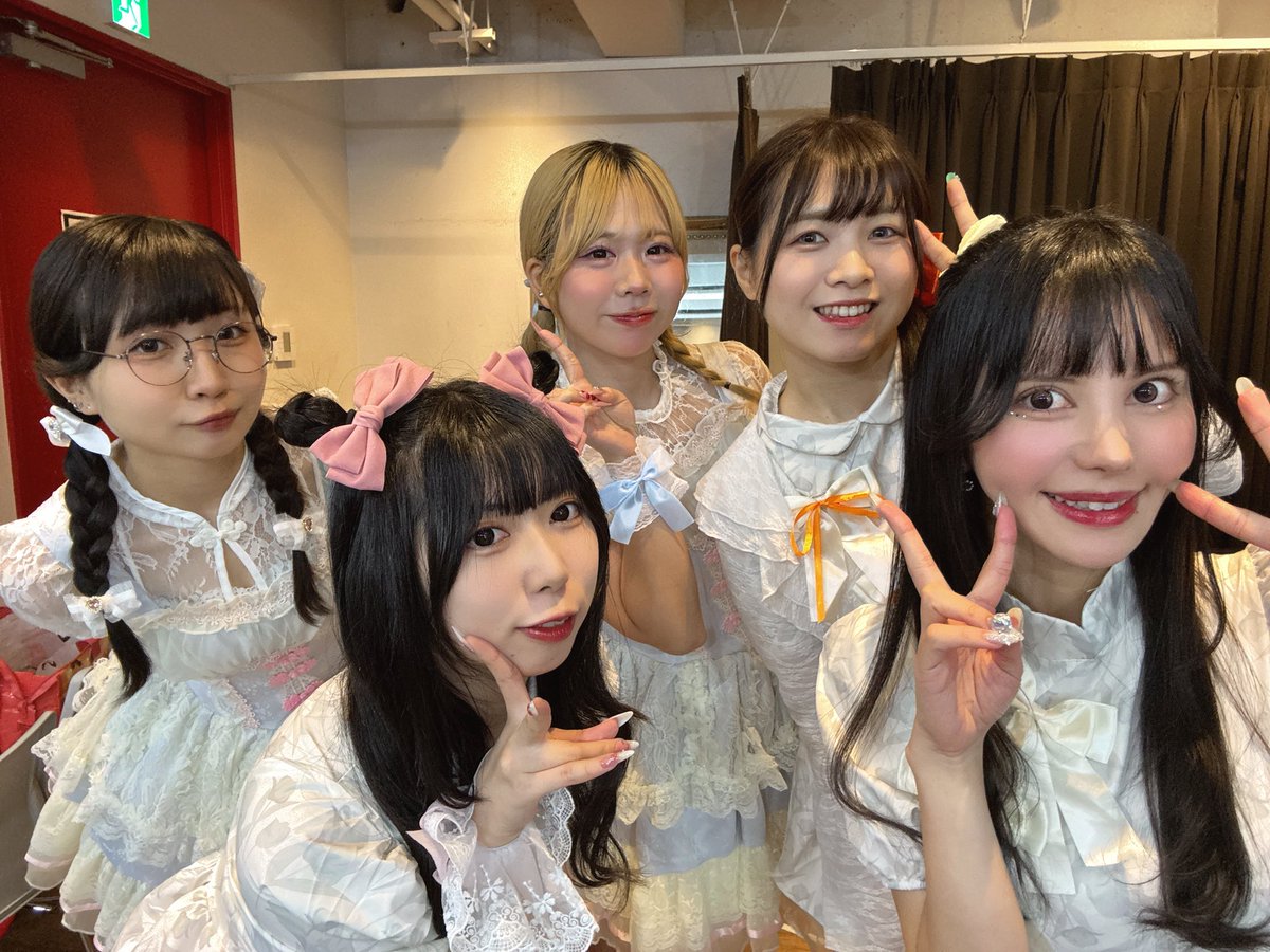 新体制見にきてくれてありがとう〜🧑🏻‍🦲どうだったかな？🦄みんなかわちいので応援してね🩷✨次は10月だよ🍠