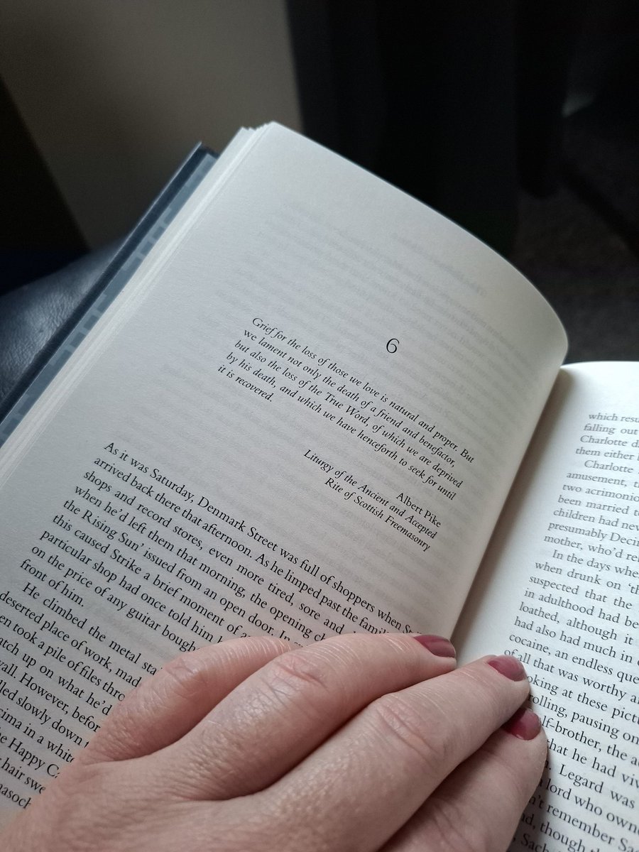 Selina Scott tweet media