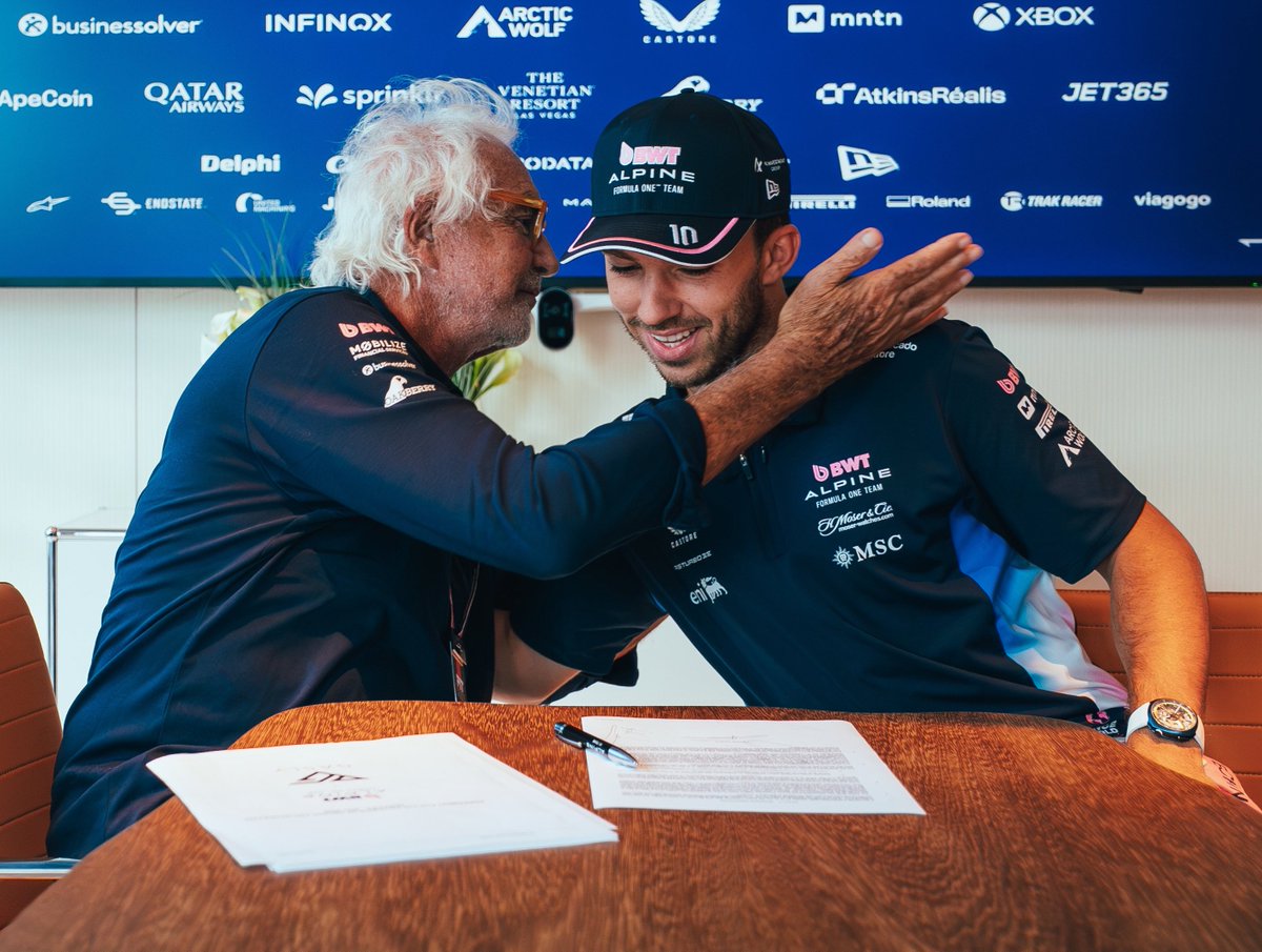 Motorsport.com España (@es_motorsport) on Twitter photo #F1 | 🤝 Alpine ha anunciado la renovación de Pierre Gasly, a quien confían liderar el equipo ante el nuevo reglamento
El francés apunta a ganar carreras y mundiales con el equipo
es.motorsport.com/all/news/alpin… #F1 | 🤝 Alpine ha anunciado la renovación de Pierre Gasly, a quien confían liderar el equipo ante el nuevo reglamento
El francés apunta a ganar carreras y mundiales con el equipo
es.motorsport.com/all/news/alpin…