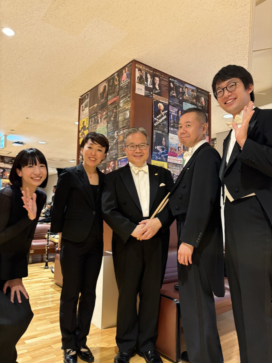 sawakinako's tweet photo. シュレーカーでは色彩の世界を表現、音色選びの最高にやり甲斐ある緻密な仕事。ショスタコーヴィチ交響曲1番も弦楽器、各ソロの皆さまがあまりにも素晴らしく美しく、尊敬をもって共に身を置けた幸せ。
打楽器セクションは最強の布陣で臨みました！新年ｼｮｽﾀｺ15も同メンバーで😤
#ACO90 #愛知室内 https://t.co/14XtYMkcqz