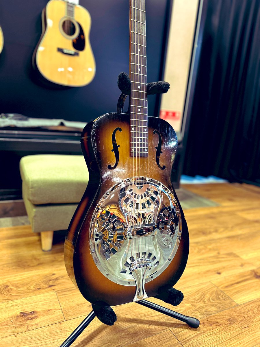 1484ssbs's tweet image. 【9/7までのタイムセール】【値下げ】

【中古】Dobro / F-60 

ボディ全体にウェザーチェックが走り回っており

圧巻の風格漂うこちらのDobro F-60
今ならお得にお求めいただけます😁

商品ページはこちら💁

ishibashi.co.jp/ec/product/280…

#Dobro #F60