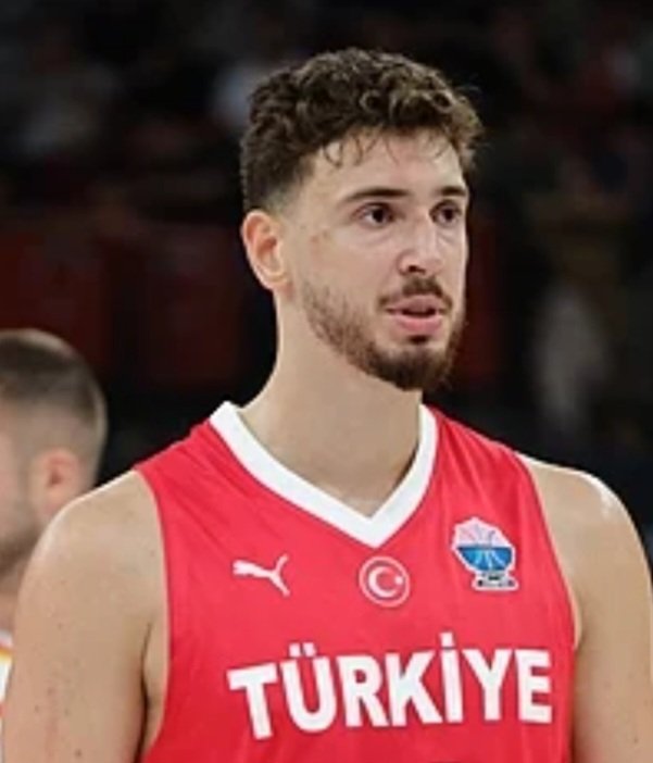 30 dakika arayla iki büyük heyecan
🏐 11.30 Türkiye- Japonya
🏀 12.00 İsveç - Türkiye
#SonuFinalOlsun