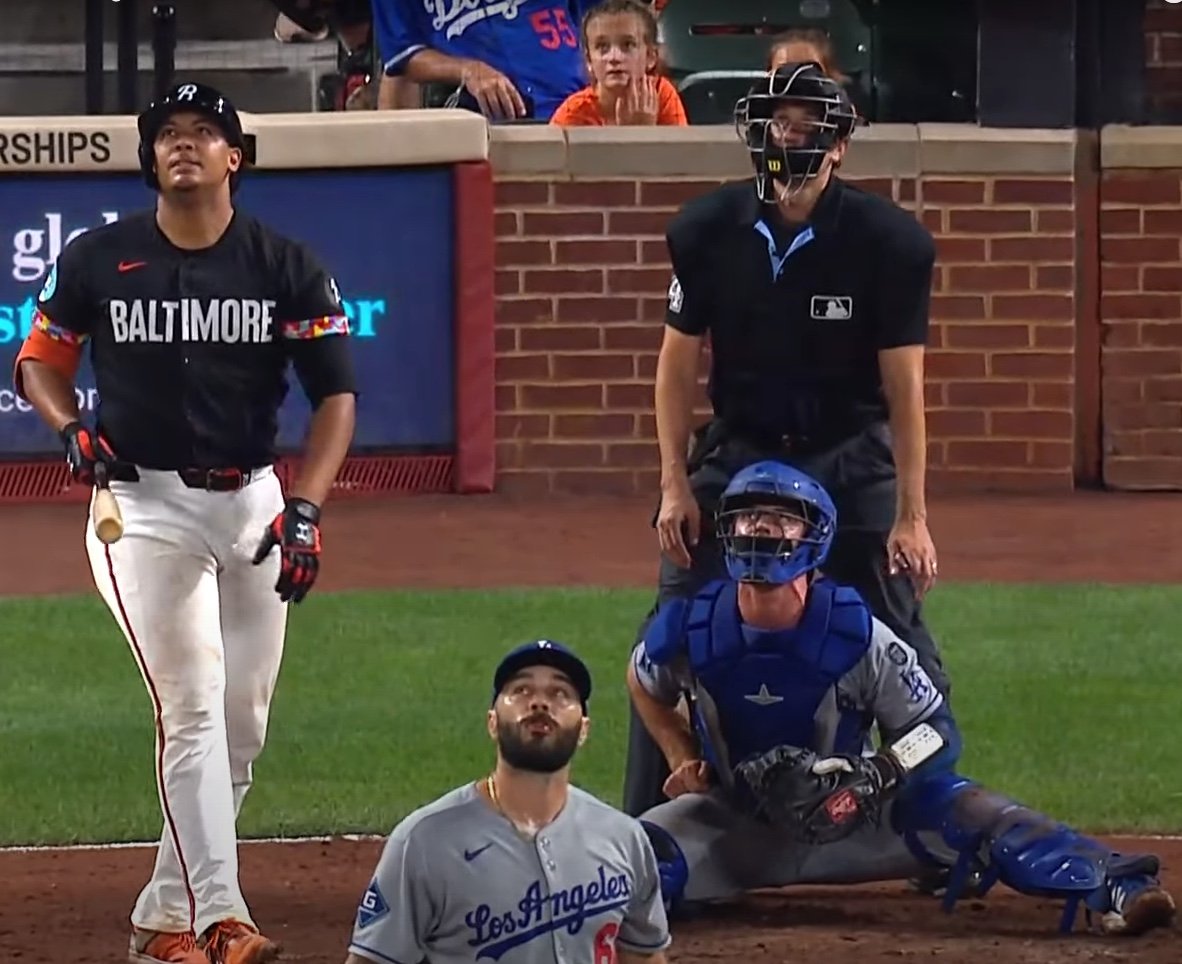 Dean Bedford tweet media