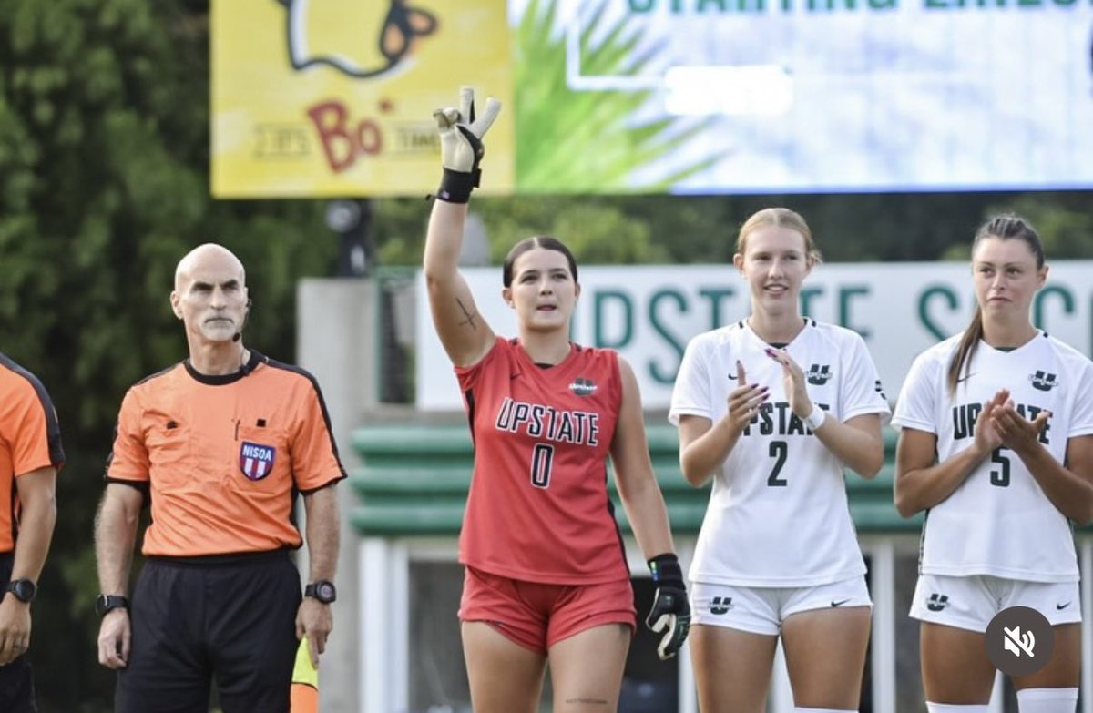 averyheeb tweet media