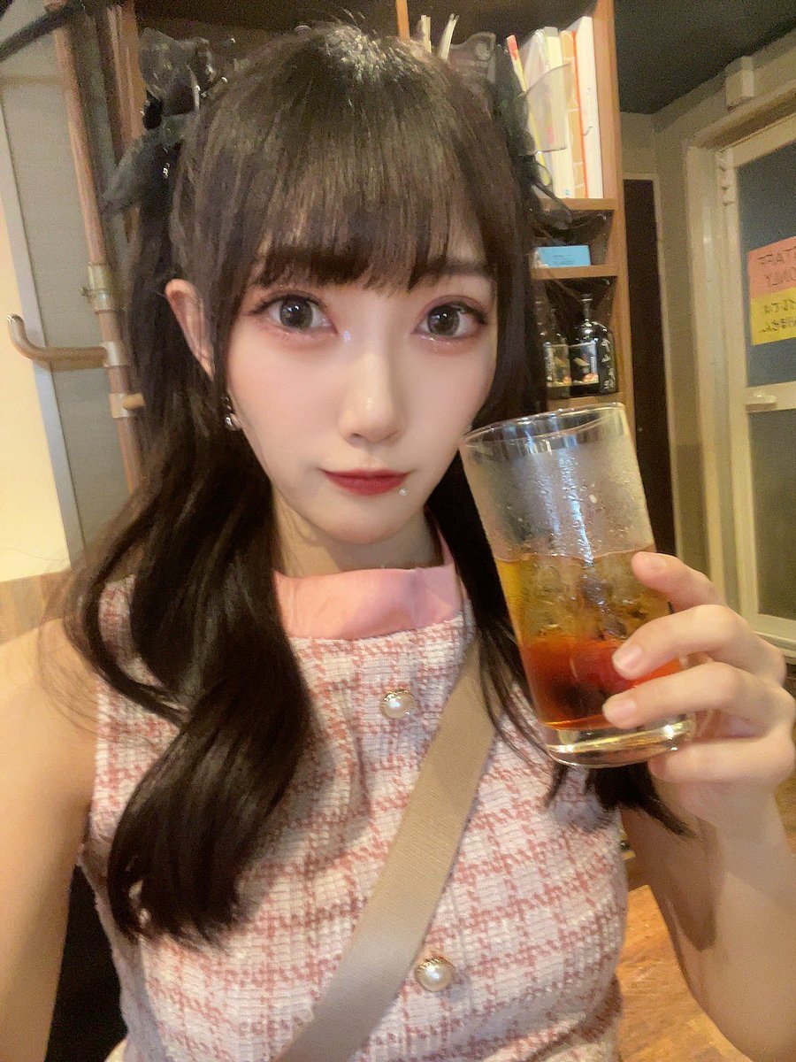 #BBステーション日暮里 実戦終了しました❕
最後のアイムでビッグもうちょい引けてれば違ったなぁ...😭

店内稼働とても高くて、パチンコスロット全体的に盛り上がっていました🎰✨

やけ酒でニッコリしてきます☺
会いに来てくれた方々ありがとう☺️
再戦希望だー👊🏻👊🏻👊🏻

#日暮里でニッコリ #PR